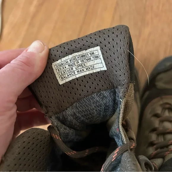 Clark’s Brown Black Outdoor Hiking All Terrain Outdoor Heavy Duty Boots Men’s 9