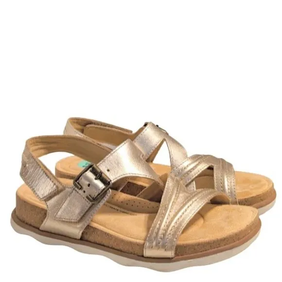 Clarks Rose Gold Brynn Leather Cushioned Pillowtop footbed Step Sandals Size 8.5