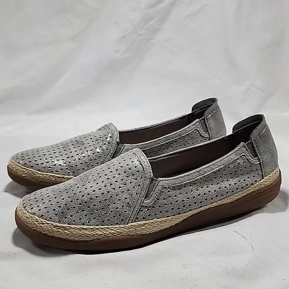 🐽CLARKS🐽 STYLE ELAINA RUBY PERFORATED ESPADRIL SLIP-ON LOAFERS LADIES 11 NWOB