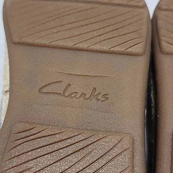 🐽CLARKS🐽 STYLE ELAINA RUBY PERFORATED ESPADRIL SLIP-ON LOAFERS LADIES 11 NWOB