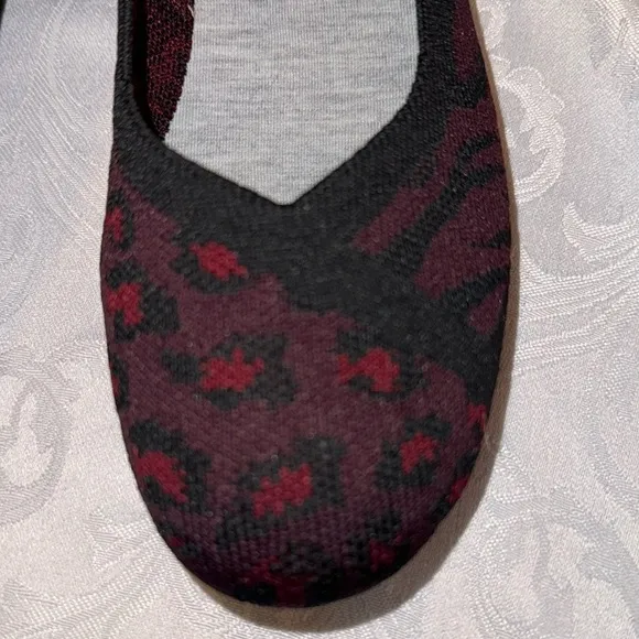 CLARKS - WOMENS CARLY WISH SHOES Burgundy Knit Tricot Bordeaux Size 7M