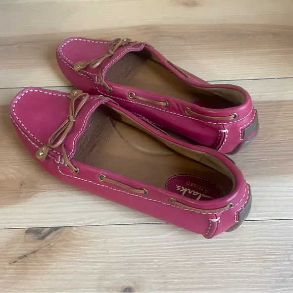 Clarks Women's Dunbar Racer Fuchsia Size 8M