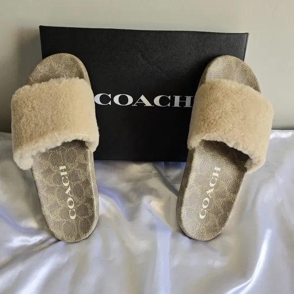 Coach Ulla Sherling Slides Casual Slip On Ivory Ladies sz 10