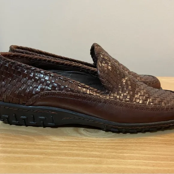 Cole Haan Brown Flats Loafers with Rounded Toe