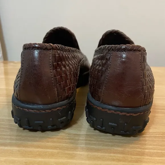 Cole Haan Brown Flats Loafers with Rounded Toe