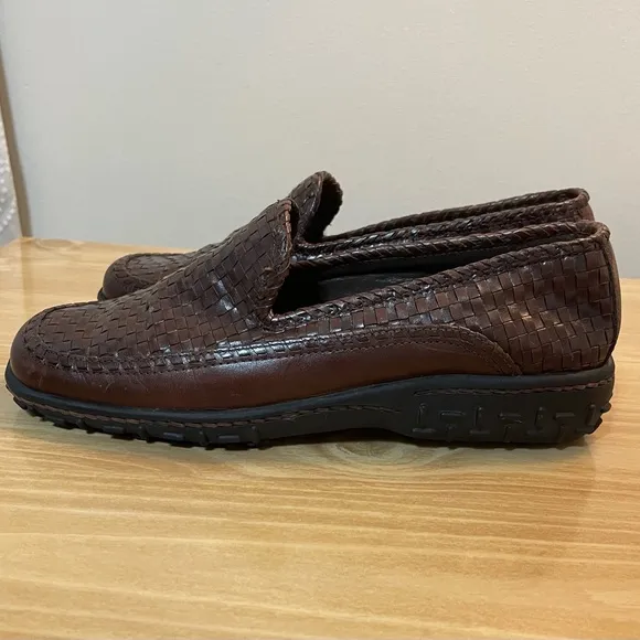 Cole Haan Brown Flats Loafers with Rounded Toe