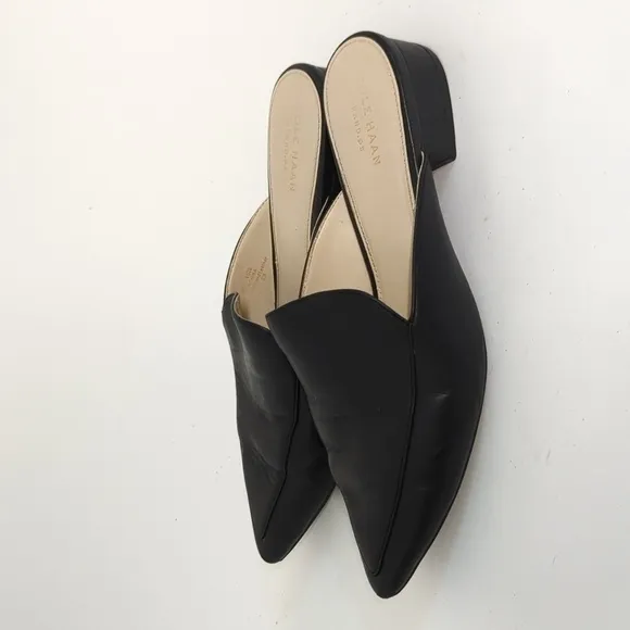 Cole Haan Pointed Toe Leather Slides Slipper Black 6.5 preppy Business casual