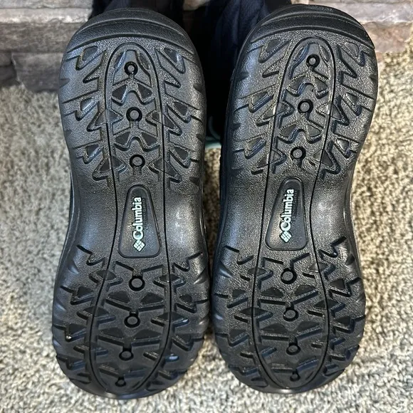 Columbia Snow Boots sz 9W Womens Ice Maiden II Black Oxygen Blue Laces 200g Cold