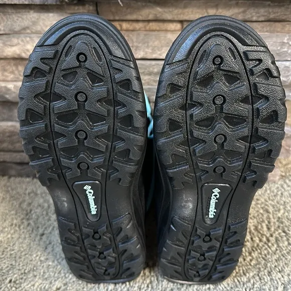 Columbia Snow Boots sz 9W Womens Ice Maiden II Black Oxygen Blue Laces 200g Cold