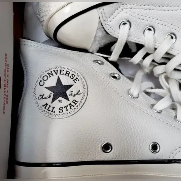 Converse Chuck Taylor All Star 70 Leather Fleece High Tops Shoes Women's 6