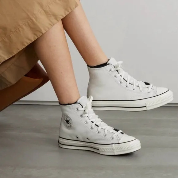 Converse Chuck Taylor All Star 70 Leather Fleece High Tops Shoes Women's 6