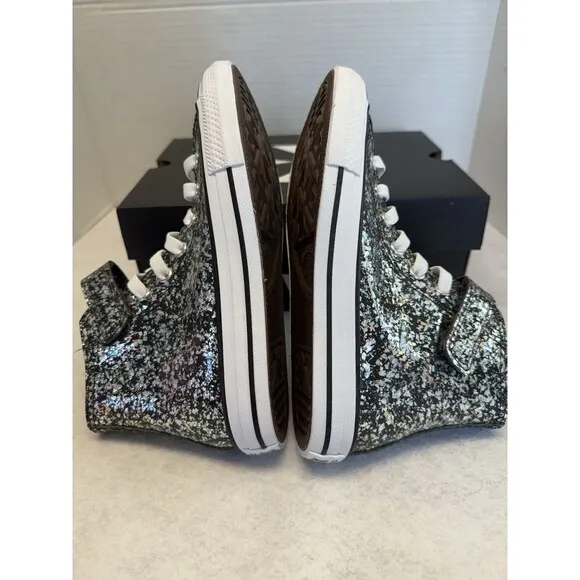 Converse Chuck Taylor All Star Black with  Glitter Easy On Sneakers Sz Youth 2