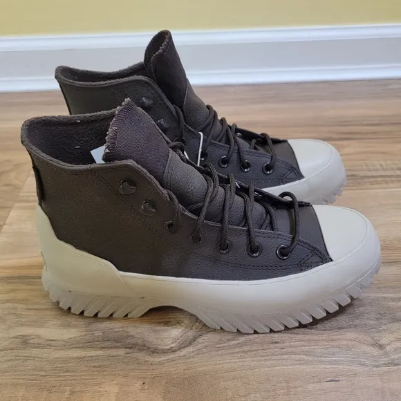 CONVERSE CHUCK TAYLOR ALL STAR LUGGED 2.0 COUNTER CLIMATE, size US 8