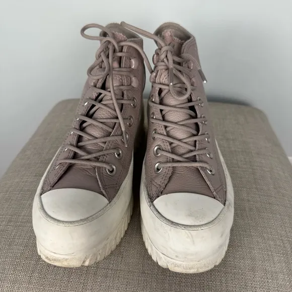 Converse leather tan platform boots l waterproof fleece lined platform size 5