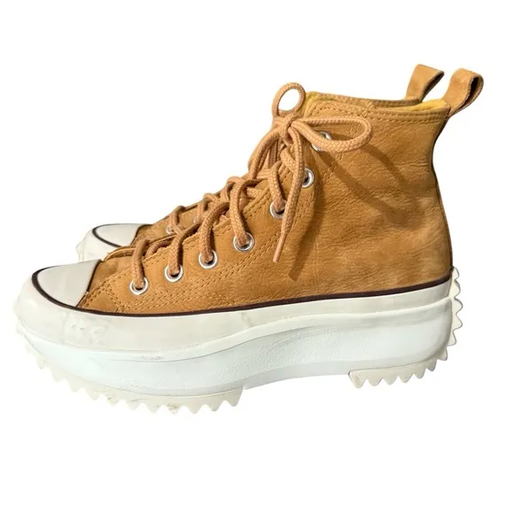Converse Run Star Hike Platform Sneakers Wheat/Shadowberry Women’s Size 7.5