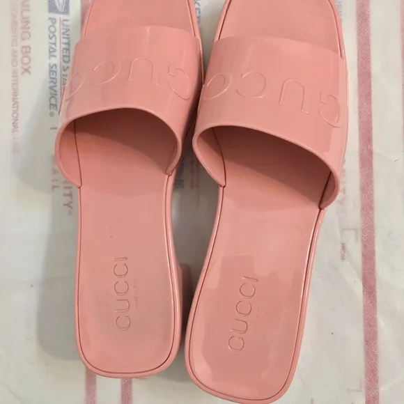 COPY - GUCCI Wild Rose Pink Rubber GG Logo Slides Heel Mules Sandals size 38.