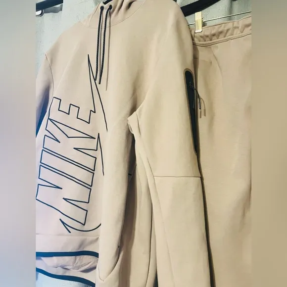COPY - Nike Tech Fleece Khaki Hoodie &amp; Joggers