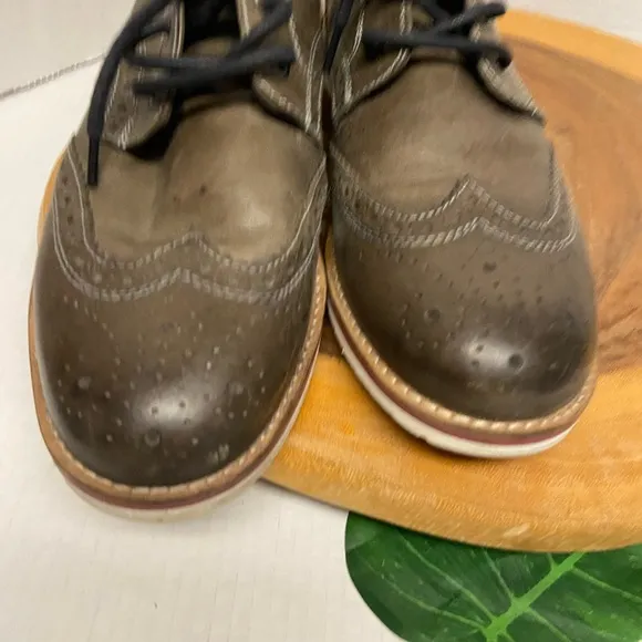 Crevo BOARDWALK Leather Wingtip Oxford Lace Up Boots