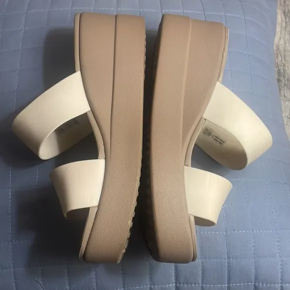 Crocs Brooklyn Mid Wedge Comfort Casual Strappy Slides Sandals -Sz 6 Pearl White