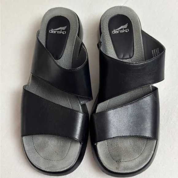Dansko Black Lana Leather Two Strap Slide Slip On Sandals Size 41Classic Summer