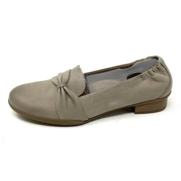 Dansko Karen Flats Burnished Nubuck Taupe