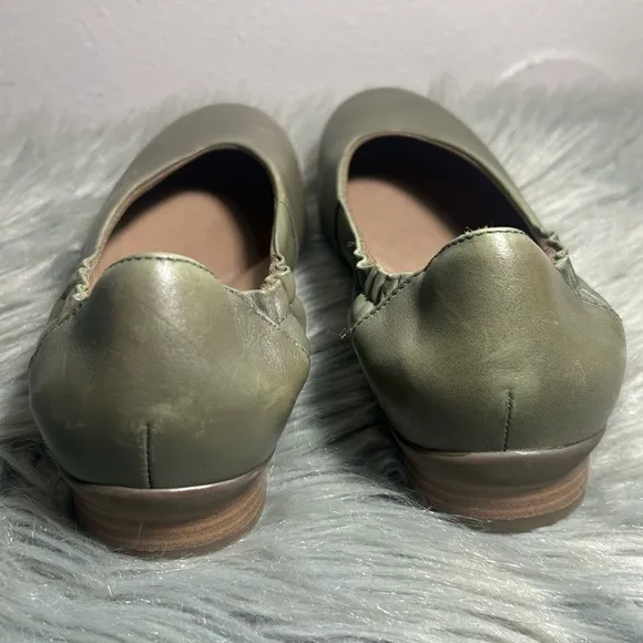 DANSKO Kira Lichen Aniline Calf Women's Green Leather Flats Size EU 38 / US