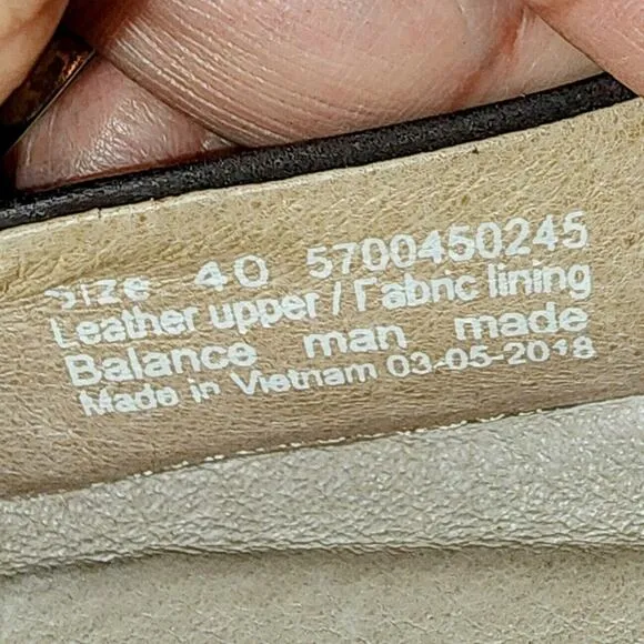 DANSKO LISANNE 9.5/10 Burnished Rust Leather Small Wedge Cap Toe Flats Loafers