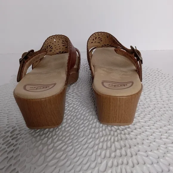 DANSKO SAPPHIRE AMBER BRN. CUT OUT LEATHER CLOG SLIDE SANDALS EUR 39 US 8.5-9