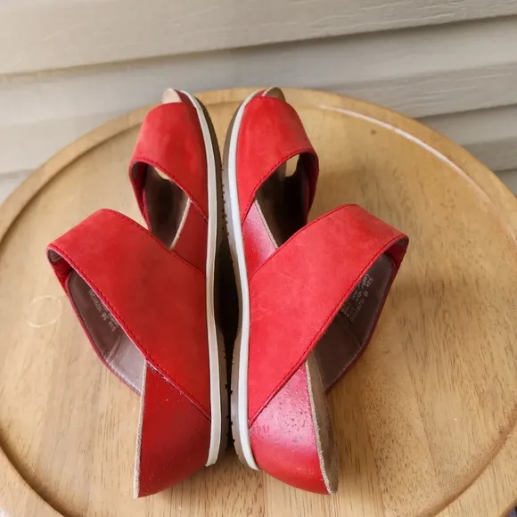 Dansko Vienna slide red sandals