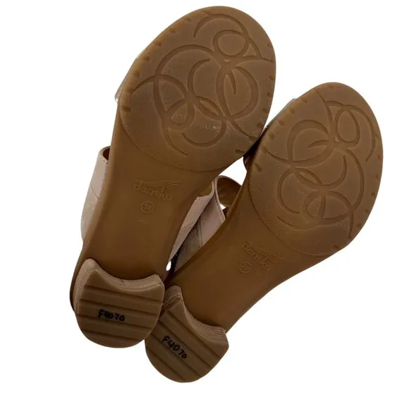 Dansko Womens Double Strap Sandals SZ 39 Gold/Beige Leather Open Toe Block Heel