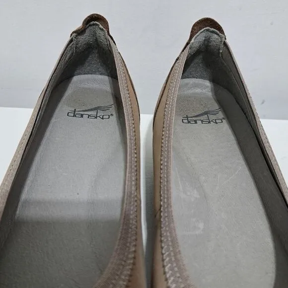 Dansko Women's Kristen Comfy Ballet Flats Slip-On Leather Suede Shoes Sz 40 Taup