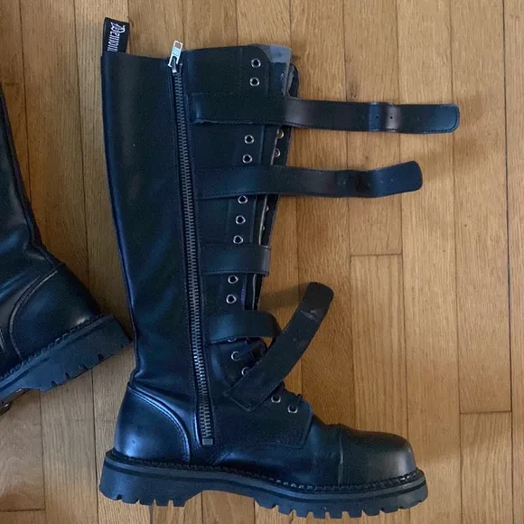 DEMONIA DOLLS KILL BLACK BUCKLE HEAVY MOTO BOOTS 12 FLAW PUNK STEAMPUNK GOTH