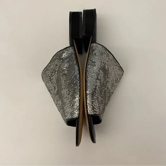 Diane Von Furstenberg || Samassi Slide Sandals Silver Sequin 36