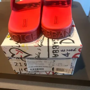 Dolce &amp; Gabbana Rosso Slides