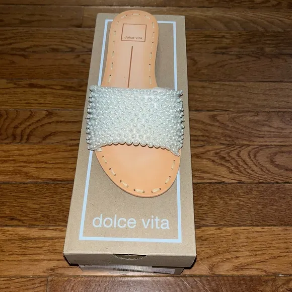 Dolce Vita Dalon Imitation Pearls Slide Sandals Vanilla Pearls Women's Size 7