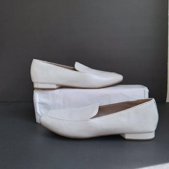 Donald Pliner 'Honey' White Leather Honeycomb Textured Loafers Sz 8M