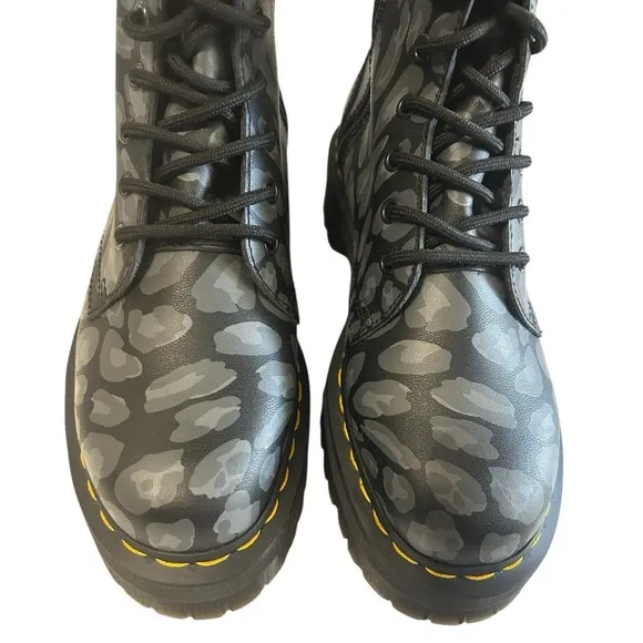 Dr. Doc Martens Jadon Women's Leopard Print Platform Boots Black Gray Size 8