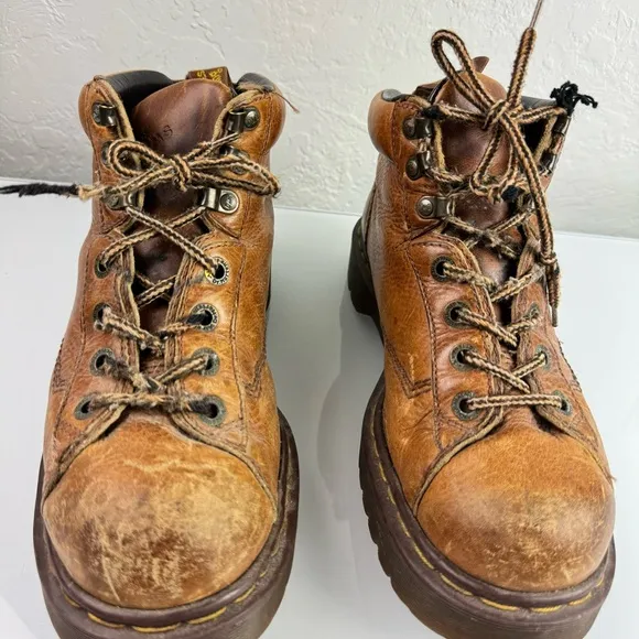 Dr Doc Martens Work Boots Tie Saxon‎ Grizzly Leather Chestnut Tan Brown Heavy