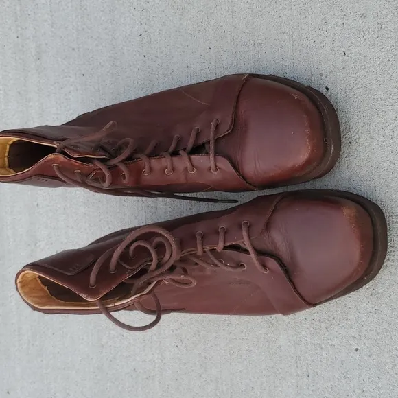 Dr. Martens 11564 Lace Up Leather Boots. Men's Size 11