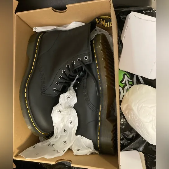 Dr. Martens 1460 Black Leather Lace Up Boots US size 7