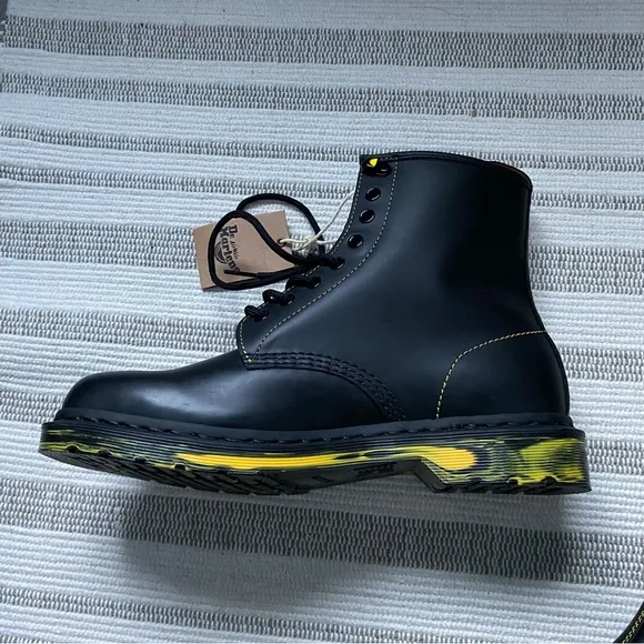 Dr Martens 1460 Marbled Sole Smooth Leather Lace Up Boots