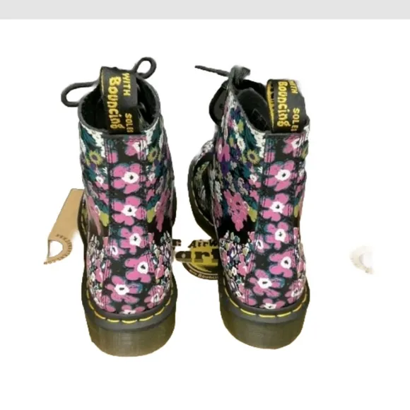 Dr. MARTENS 1460 PASCAL FLORAL MASH UP LEATHER LACE UP BOOTS sz 8