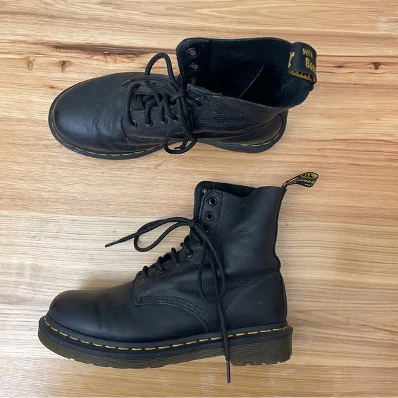 Dr. Martens 1460 Pascal Lace Up Boots
