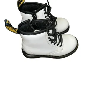 DR Martens 1460 Pascal white patent Leather Lace Up Boots Grunge toddler size 9