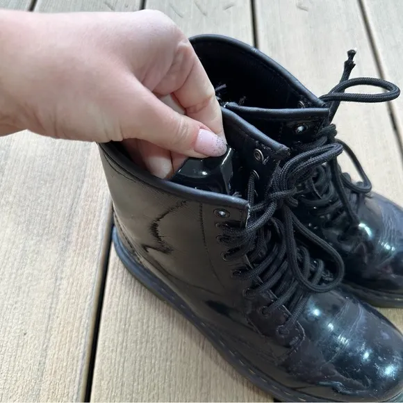 Dr. Martens 1460 Patent Leather Combat Boots Size 5 Women’s Lace Up Style