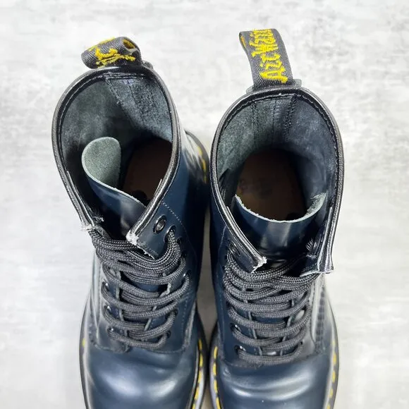 Dr Martens 1460 Smooth Leather 8-Eye Lace Up Boots - Women's Size 7 - Blue