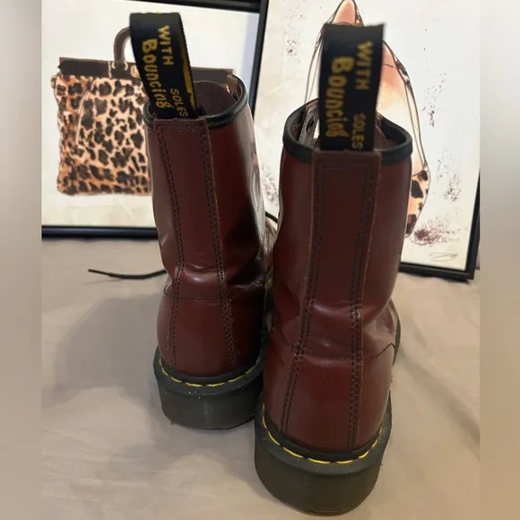Dr. Martens 1460 Smooth Leather Lace Up Boots size 11M