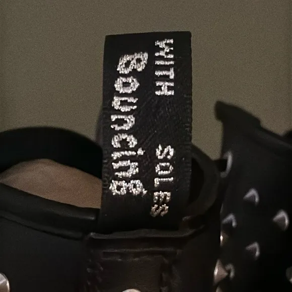 DR. MARTENS 1460 Stud Wanama Leather Lace Up Boots
