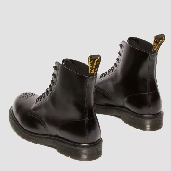 Dr. Martens Black 1460 Analine Leather Boots Women Size 7