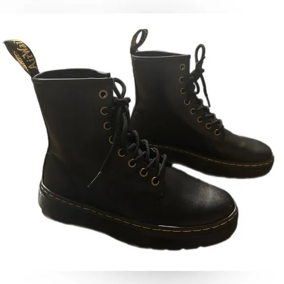 Dr Marten’s Black Lace-Up Boots- Men or Wonen